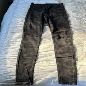 Hudson skinny jeans, grey camo pattern, size 29